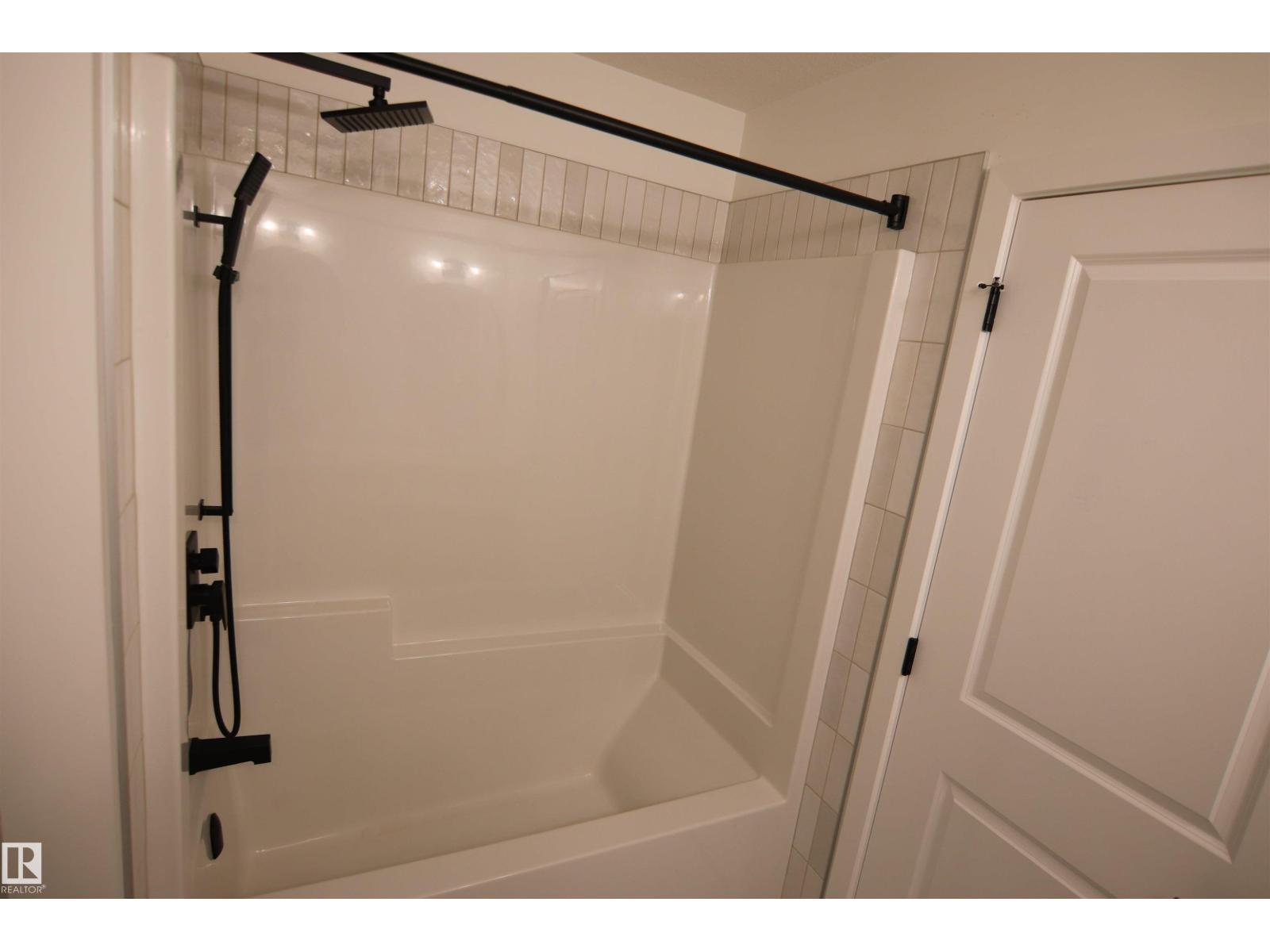 3332 168 St Sw Property Photo 23