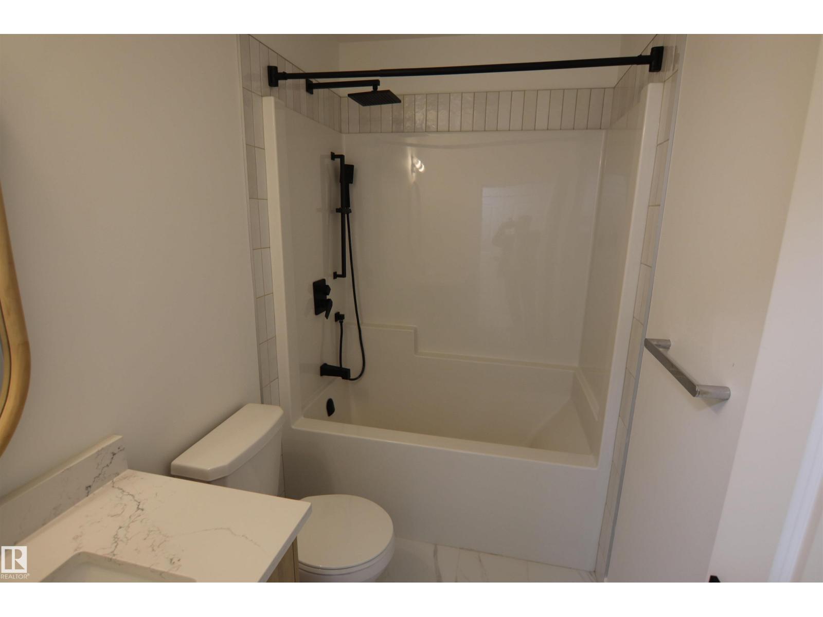 3332 168 St Sw Property Photo 29