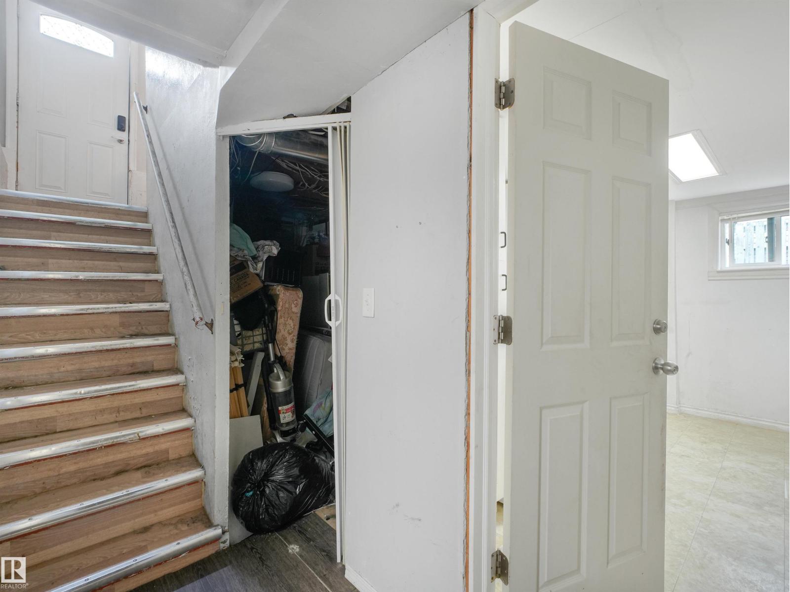 11233 103 St Nw Property Photo 36