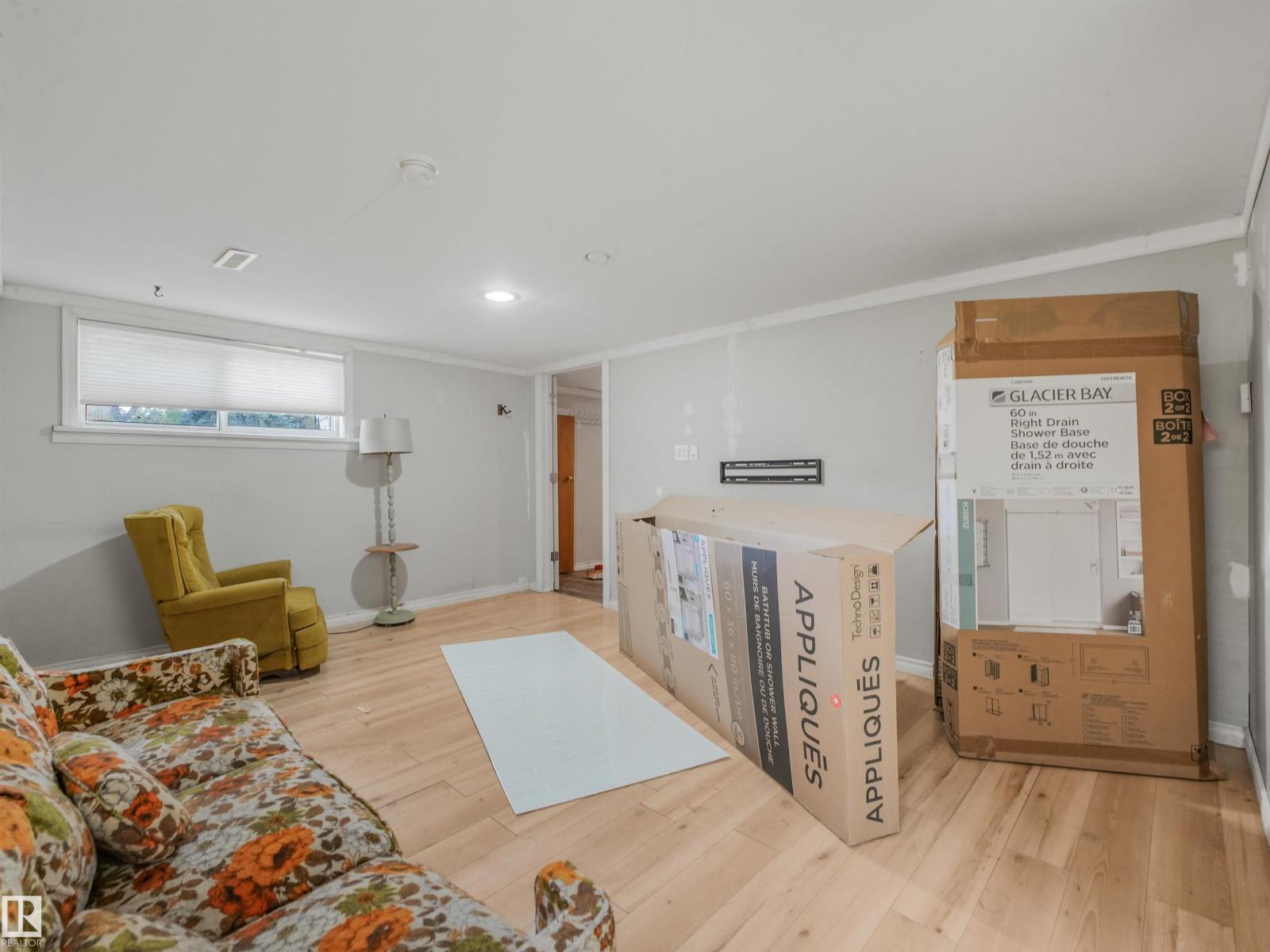 11233 103 St Nw Property Photo 44