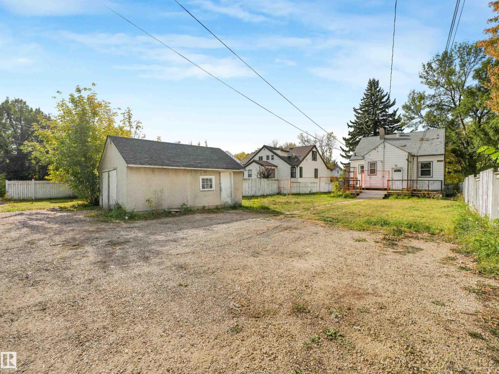 11233 103 St Nw Property Photo 54