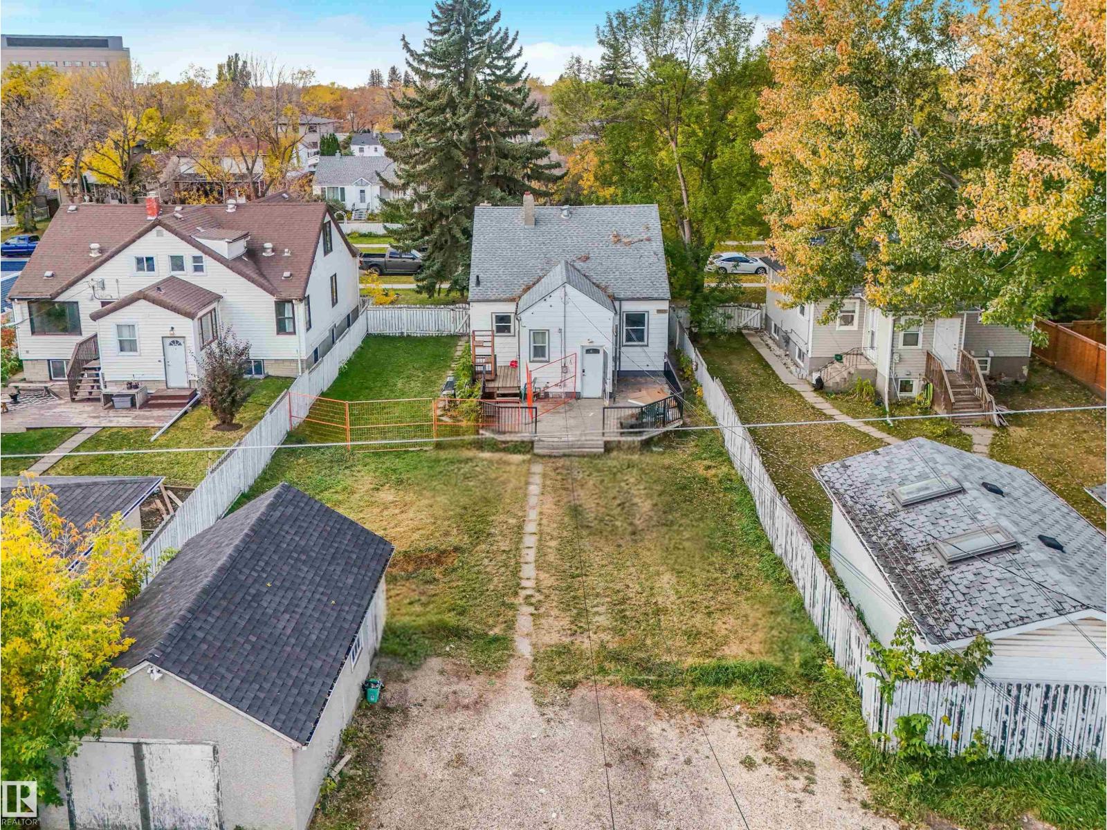 11233 103 St Nw Property Photo 55