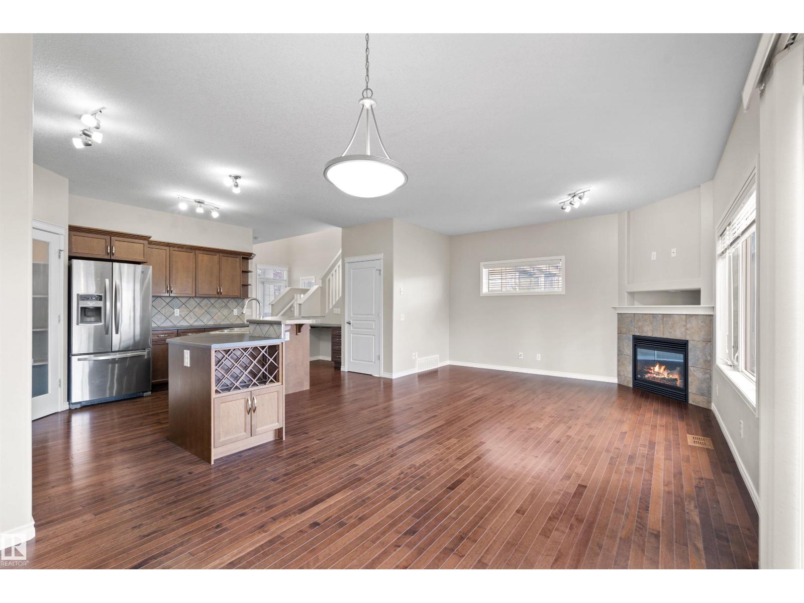 6023 208 St Nw Property Photo 10