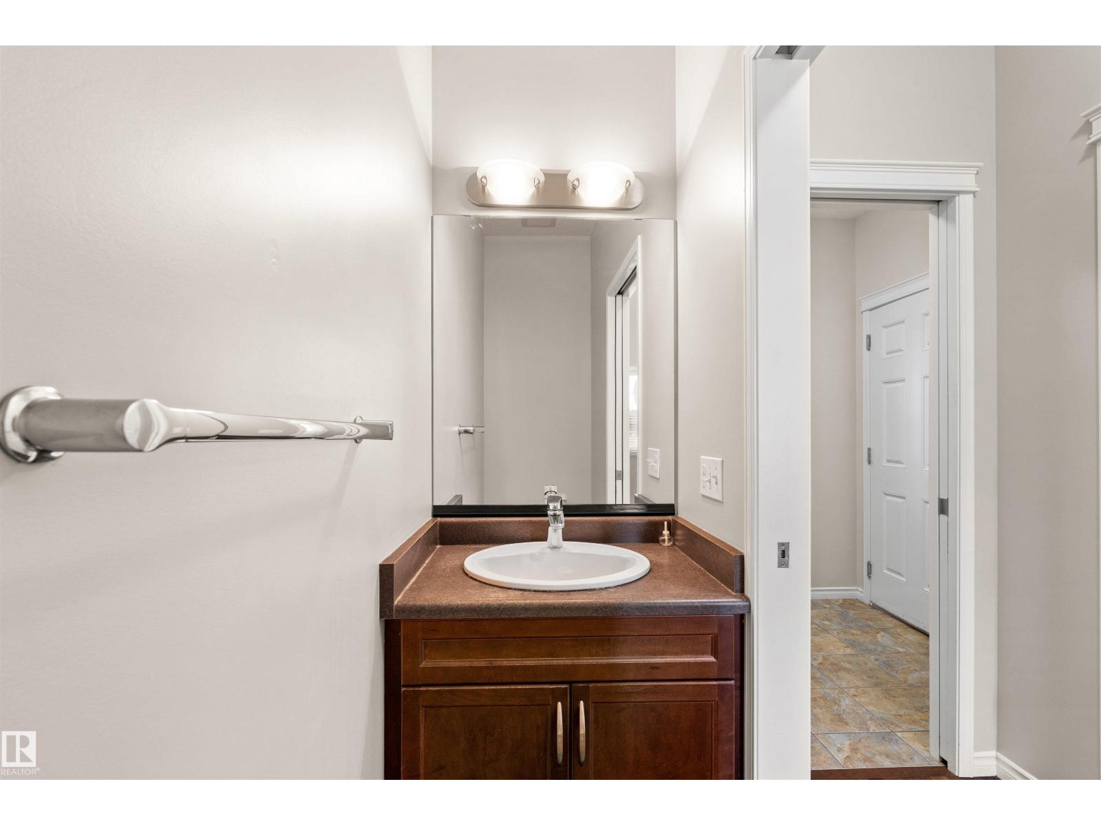 6023 208 St Nw Property Photo 12