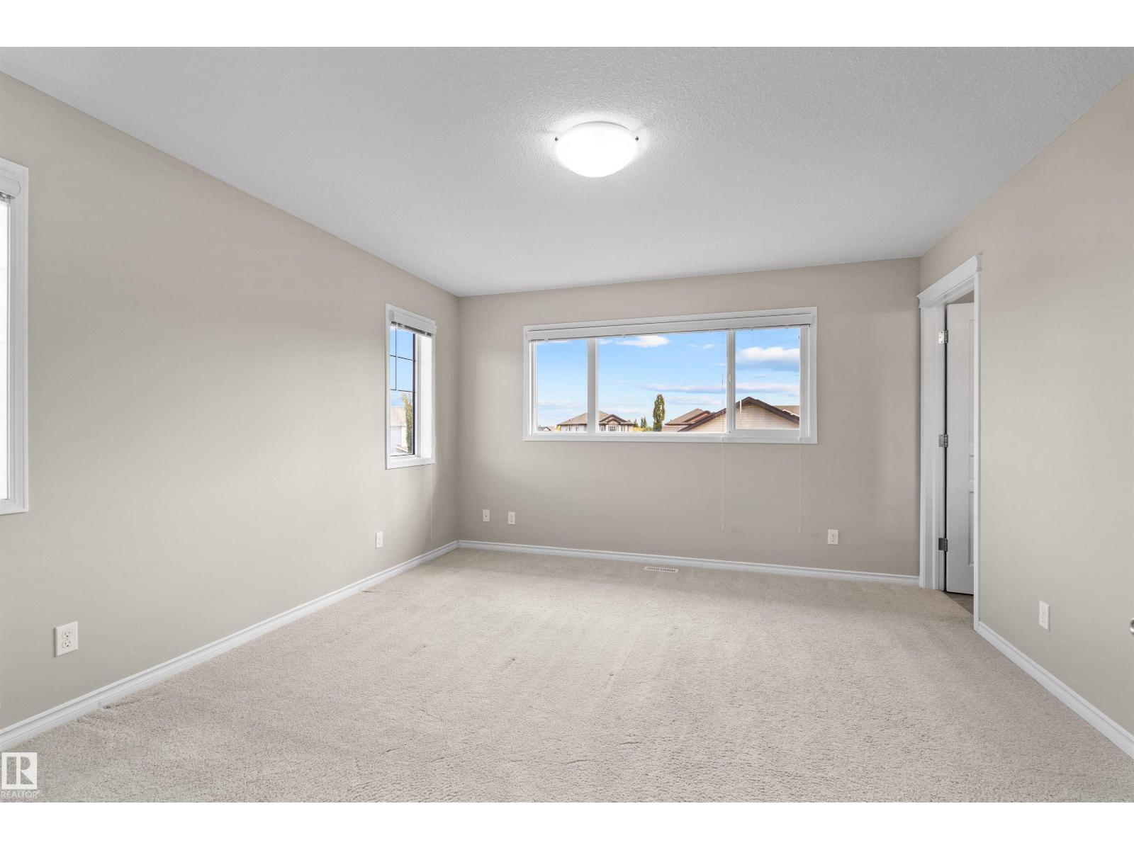 6023 208 St Nw Property Photo 16