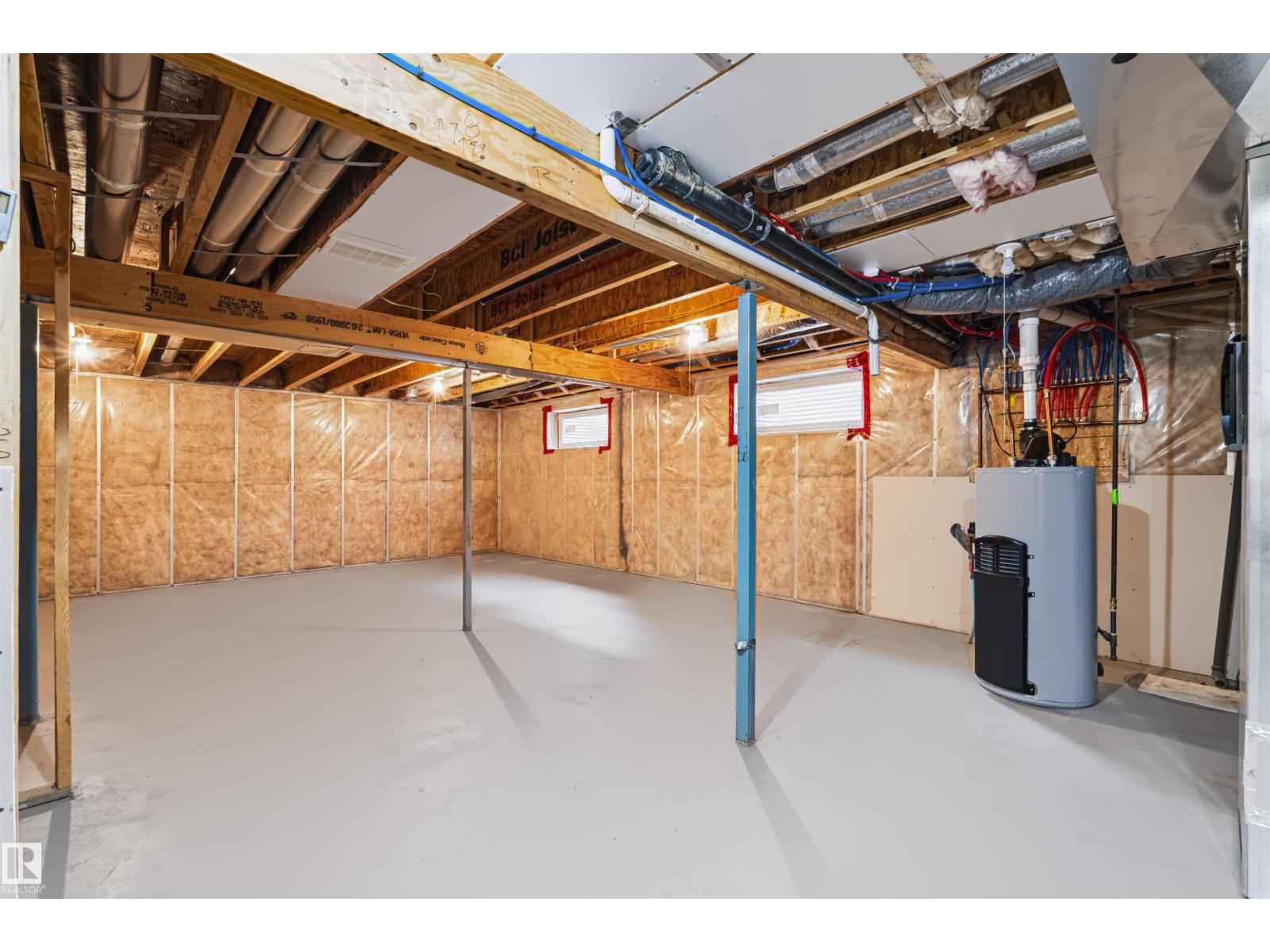 6023 208 St Nw Property Photo 27