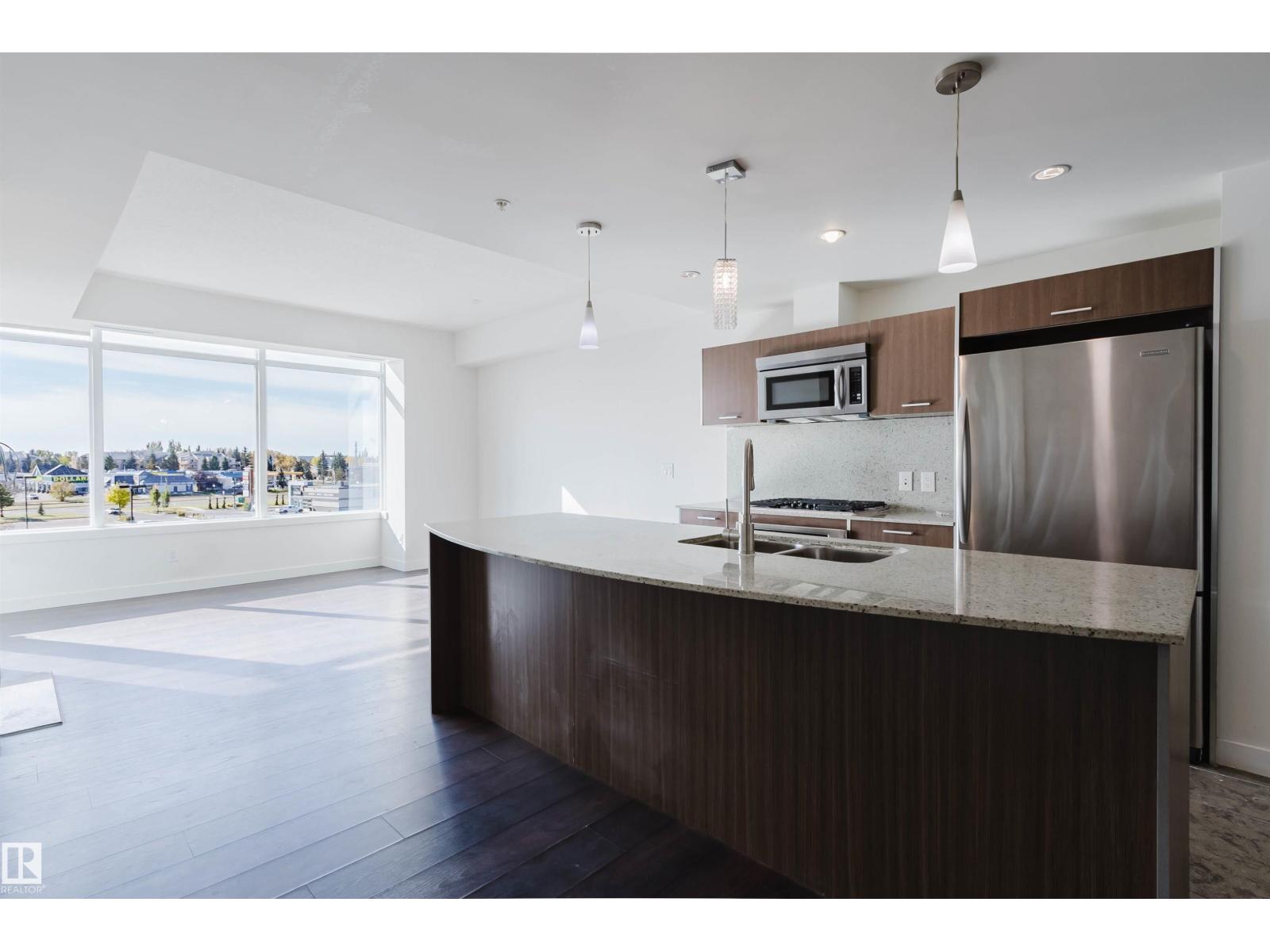 #401 2504 109 St Nw Property Photo 10