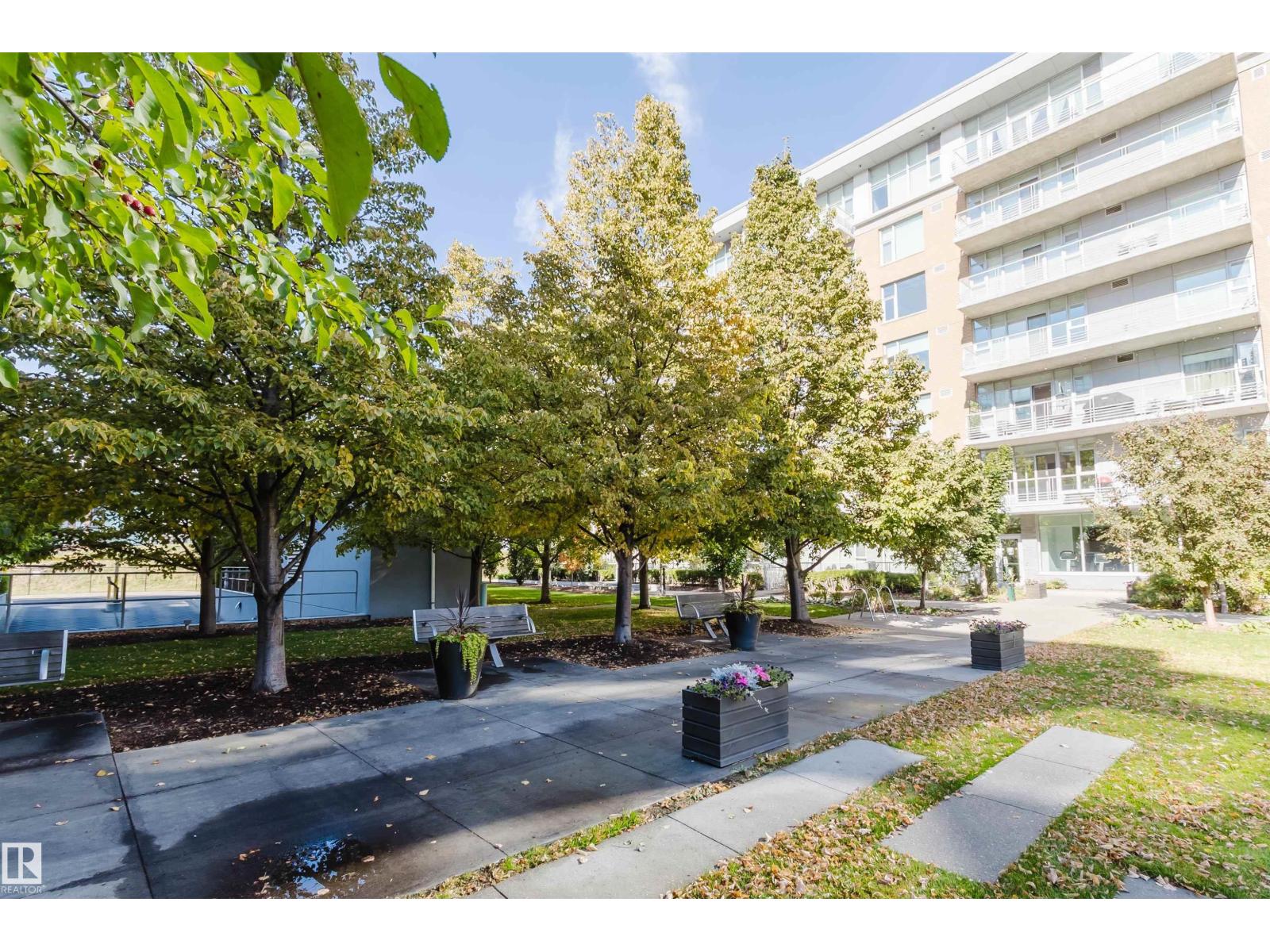#401 2504 109 St Nw Property Photo 39