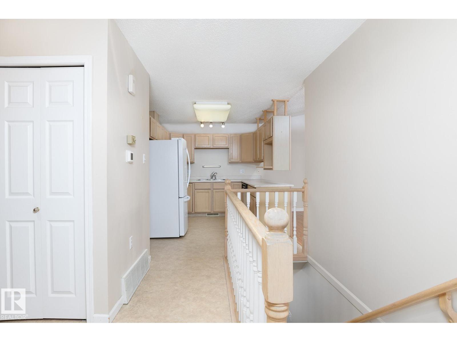 #27 13217 155 Av Nw Property Photo 5
