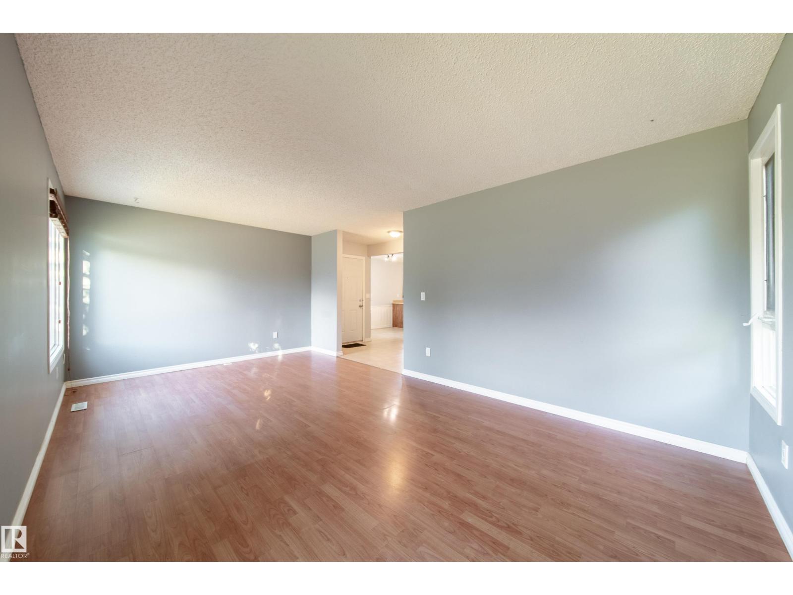 3908 41 Av Nw Property Photo 19