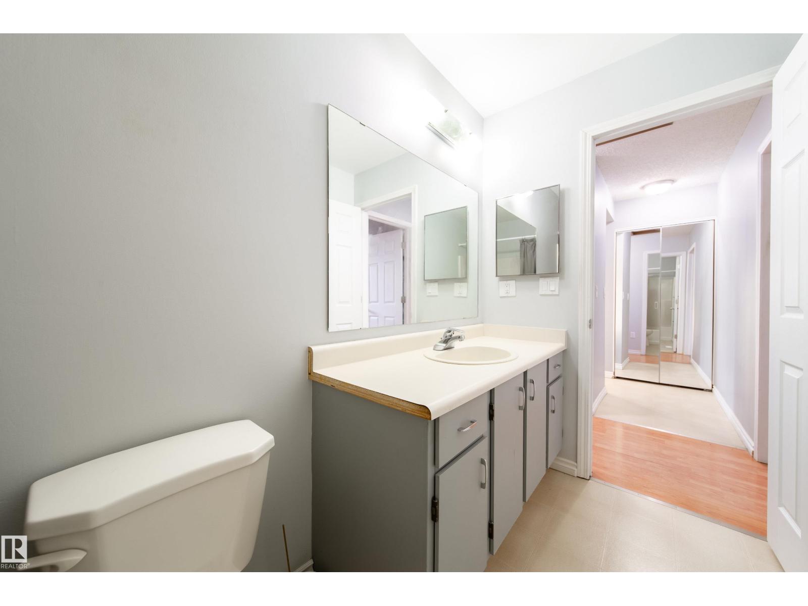 3908 41 Av Nw Property Photo 26