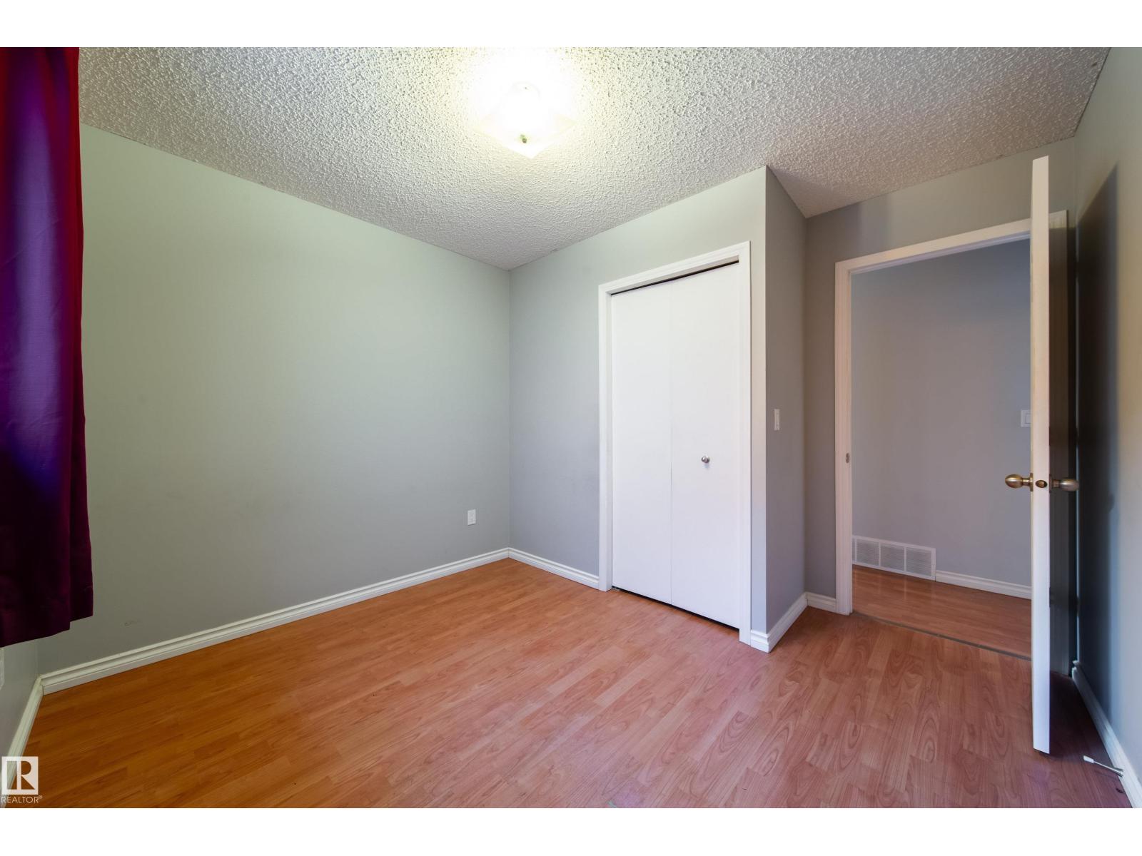 3908 41 Av Nw Property Photo 32