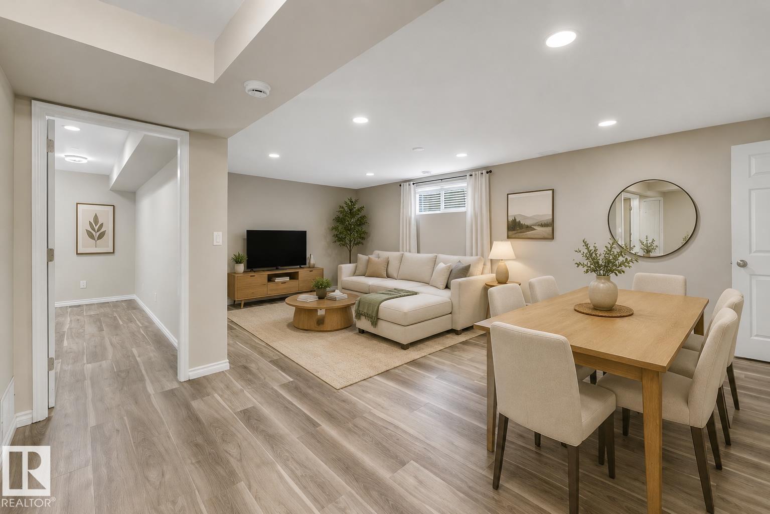 3908 41 Av Nw Property Photo 41