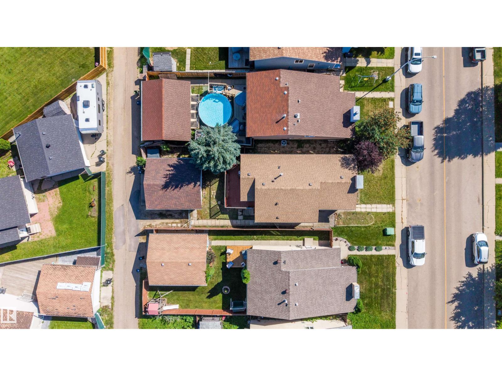 3908 41 Av Nw Property Photo 61