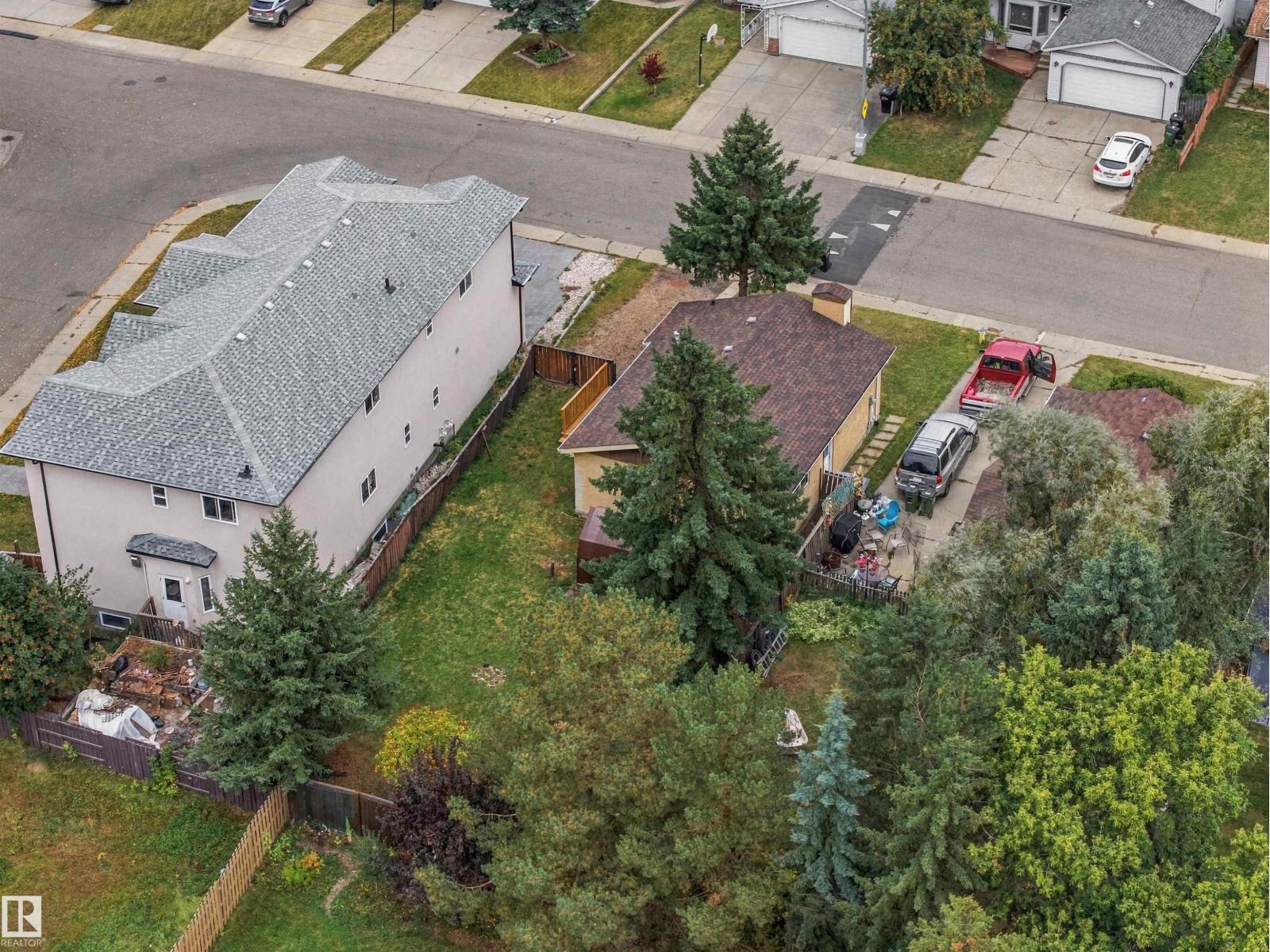 3927 22 Av Nw Property Photo 20