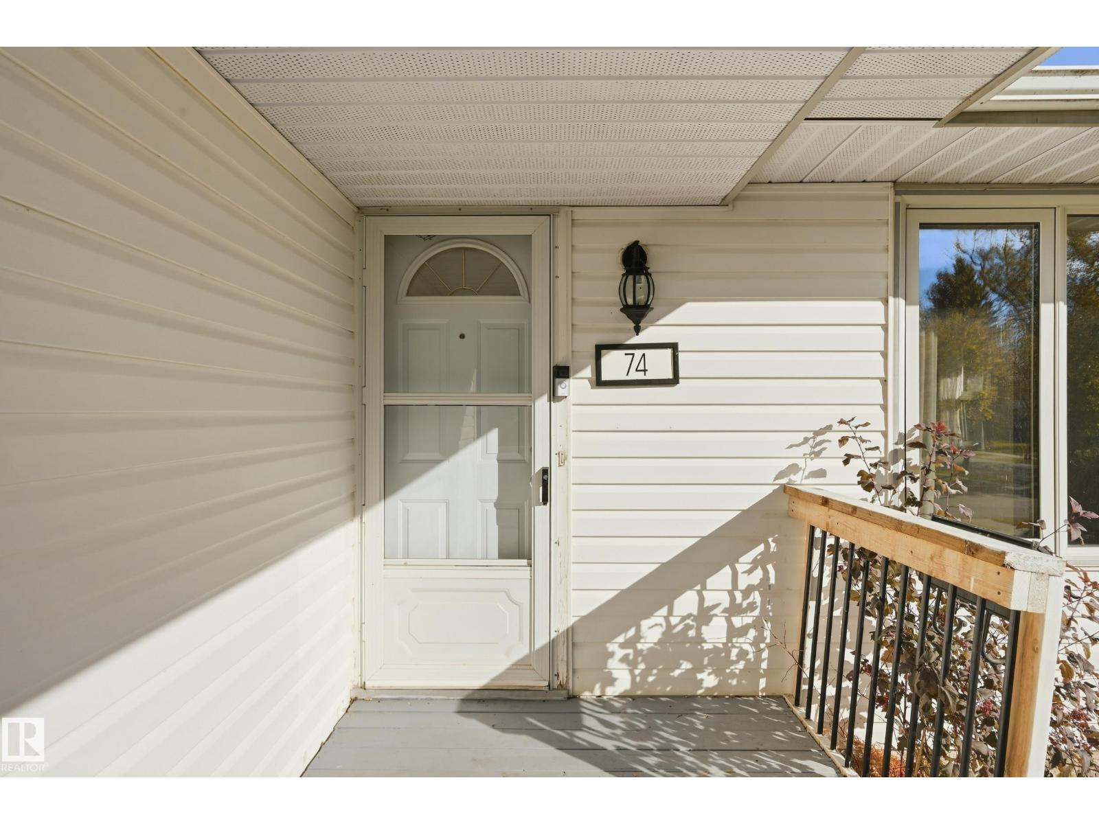 74 Aspen Cr Property Photo 5