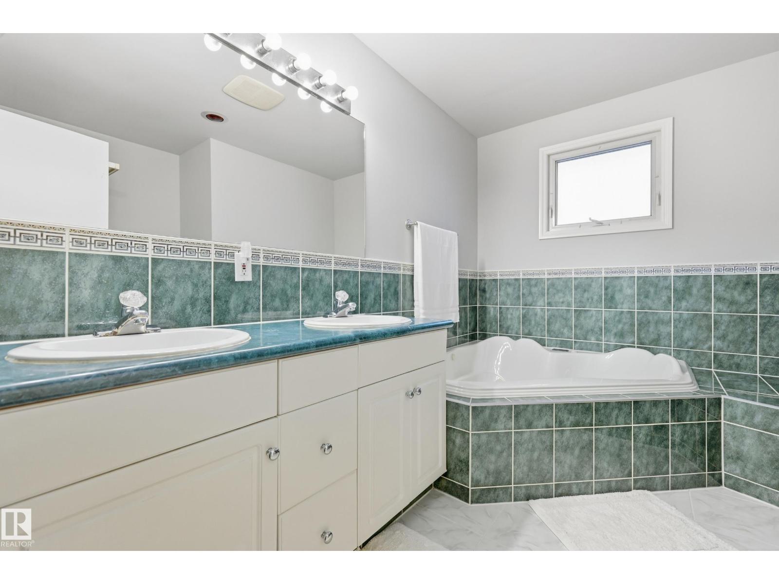 74 Aspen Cr Property Photo 22