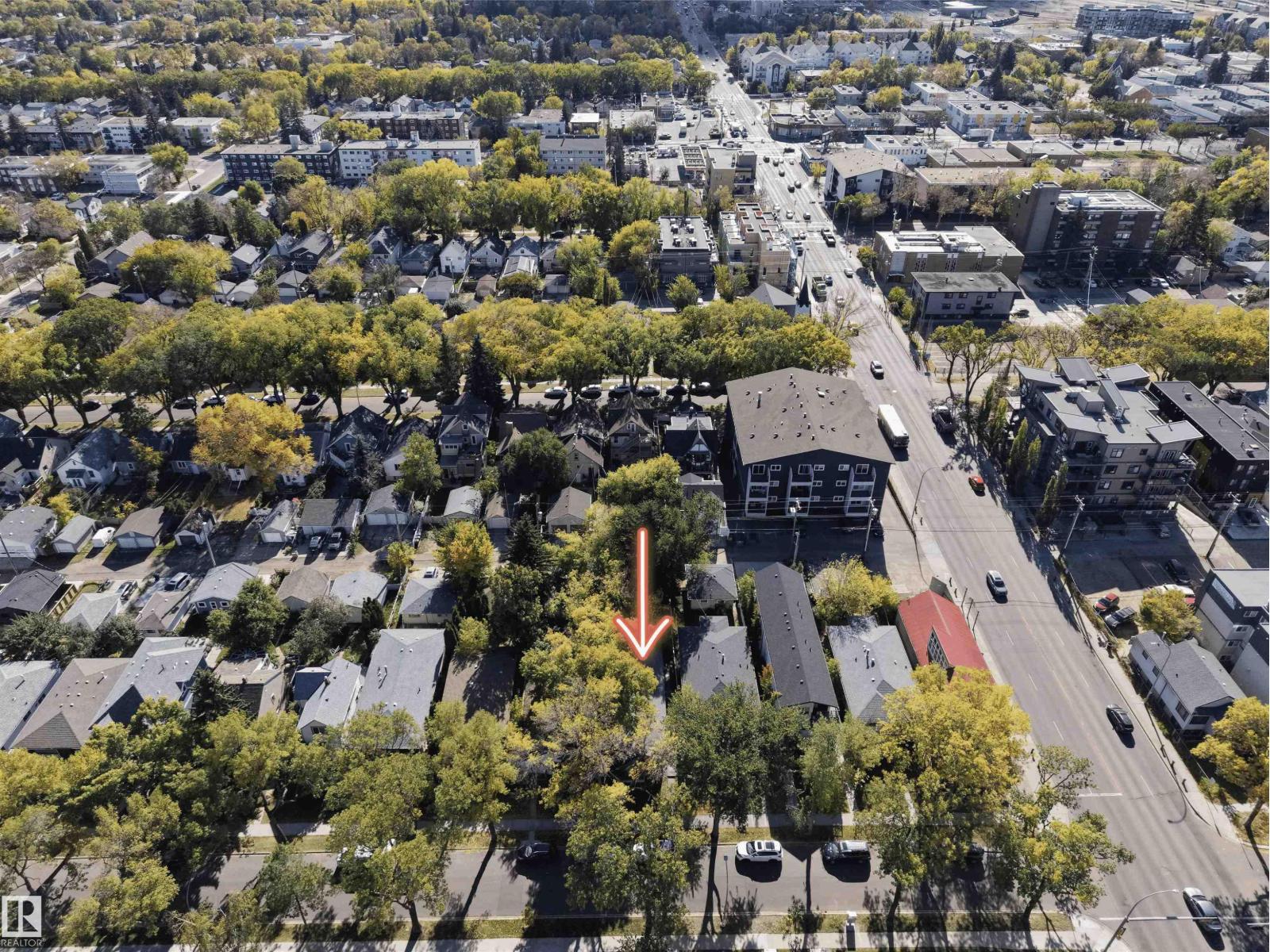 9851 85 Av Nw Property Photo 32