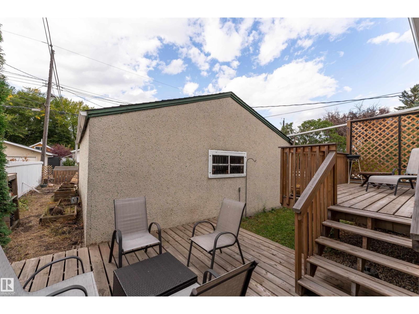 10320 76 St Nw Nw Property Photo 34