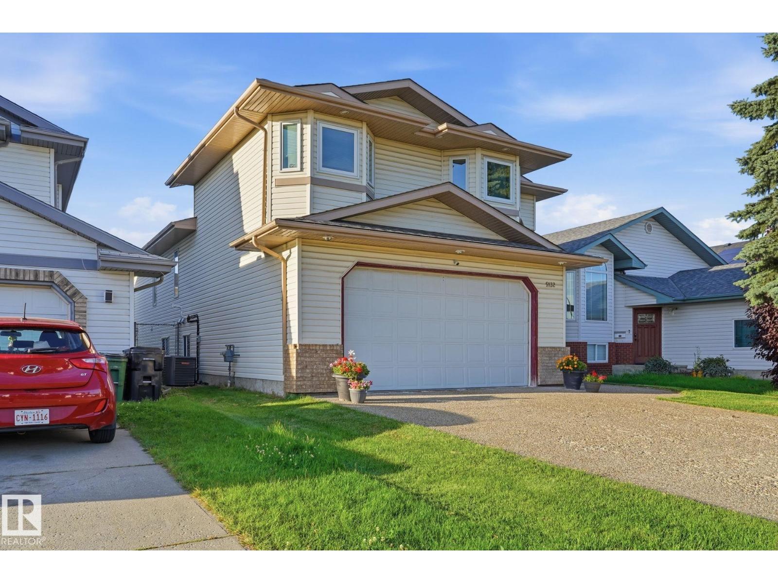 5132 157 Av Nw Property Photo 3