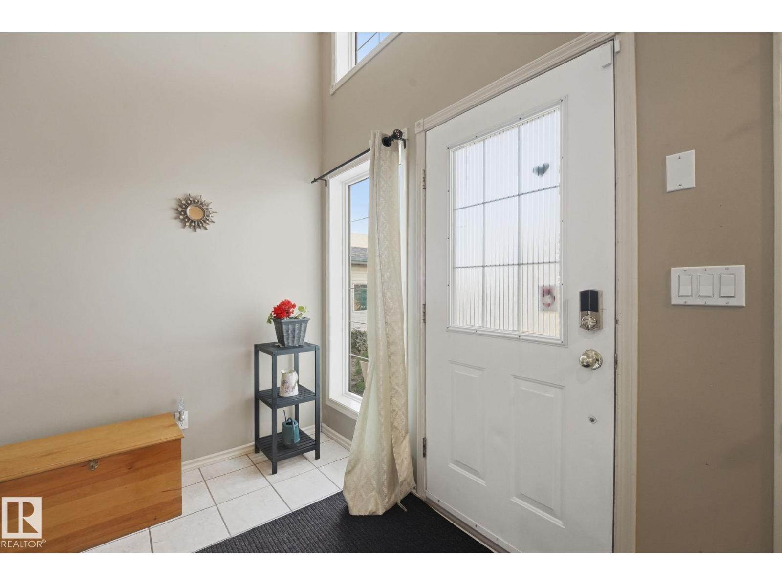 5132 157 Av Nw Property Photo 5