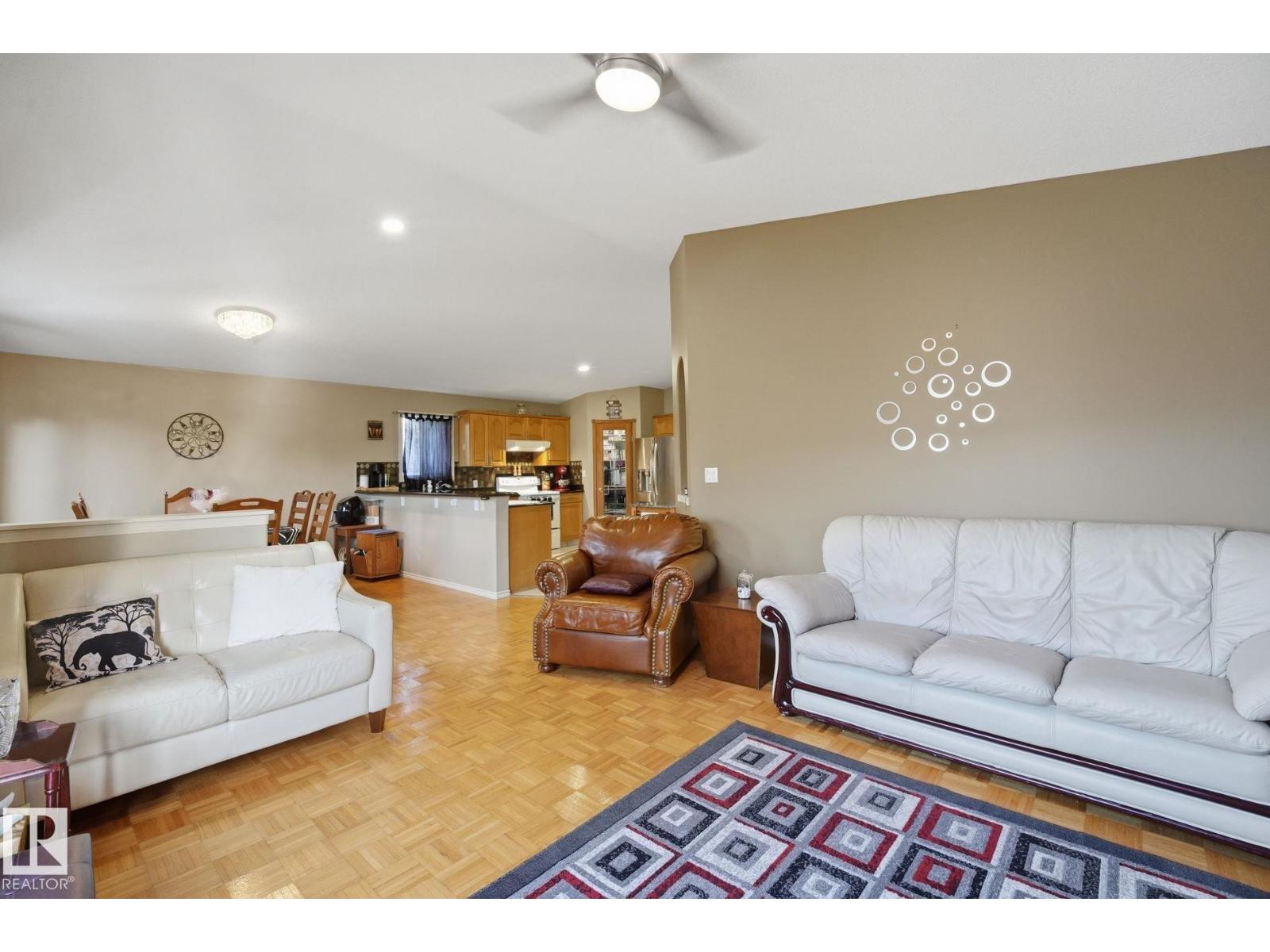5132 157 Av Nw Property Photo 12
