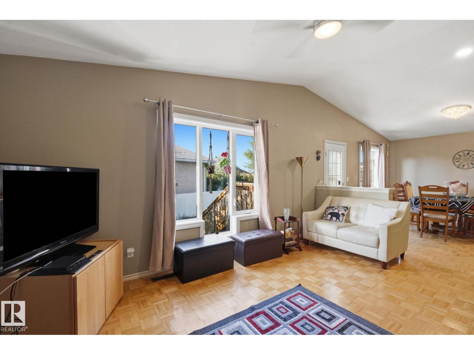 5132 157 Av Nw Property Photo 14