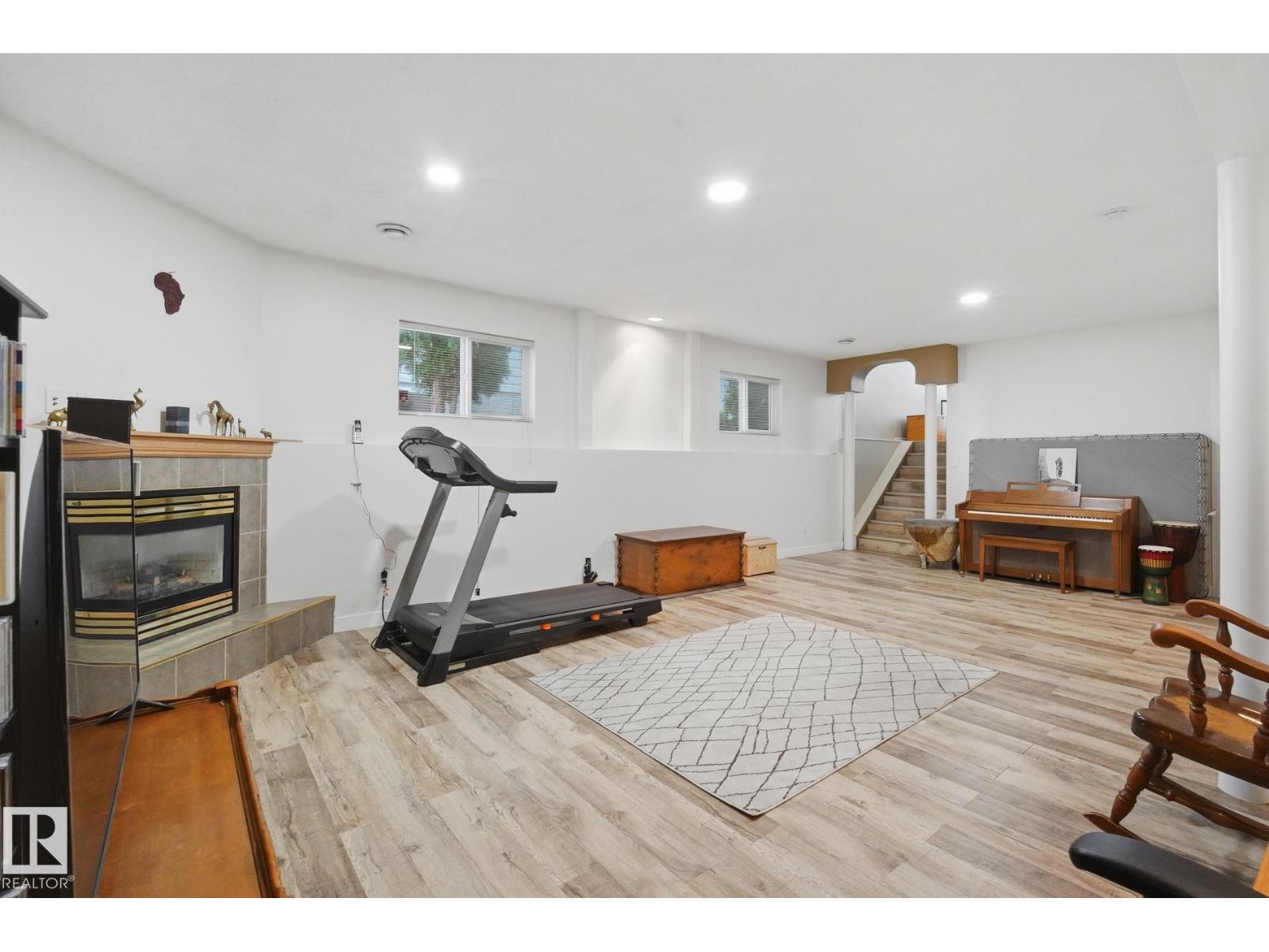 5132 157 Av Nw Property Photo 24