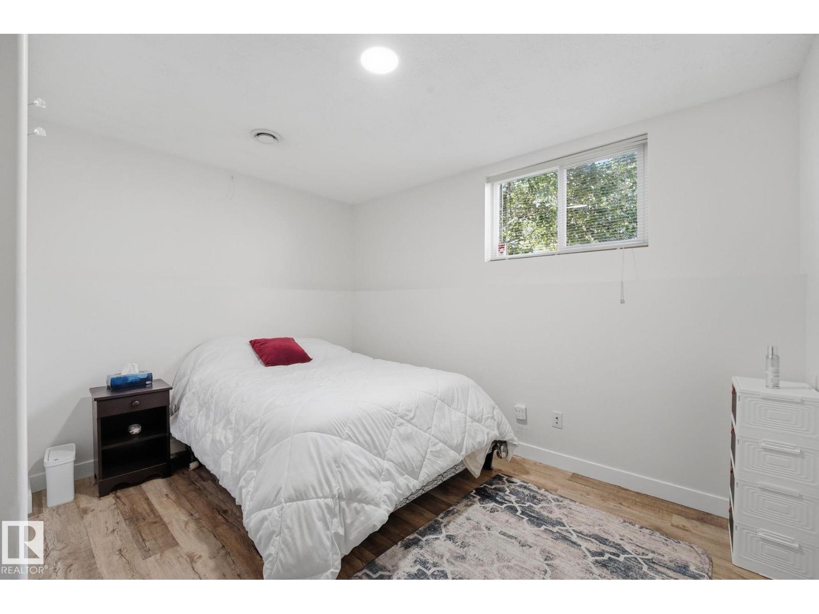 5132 157 Av Nw Property Photo 27