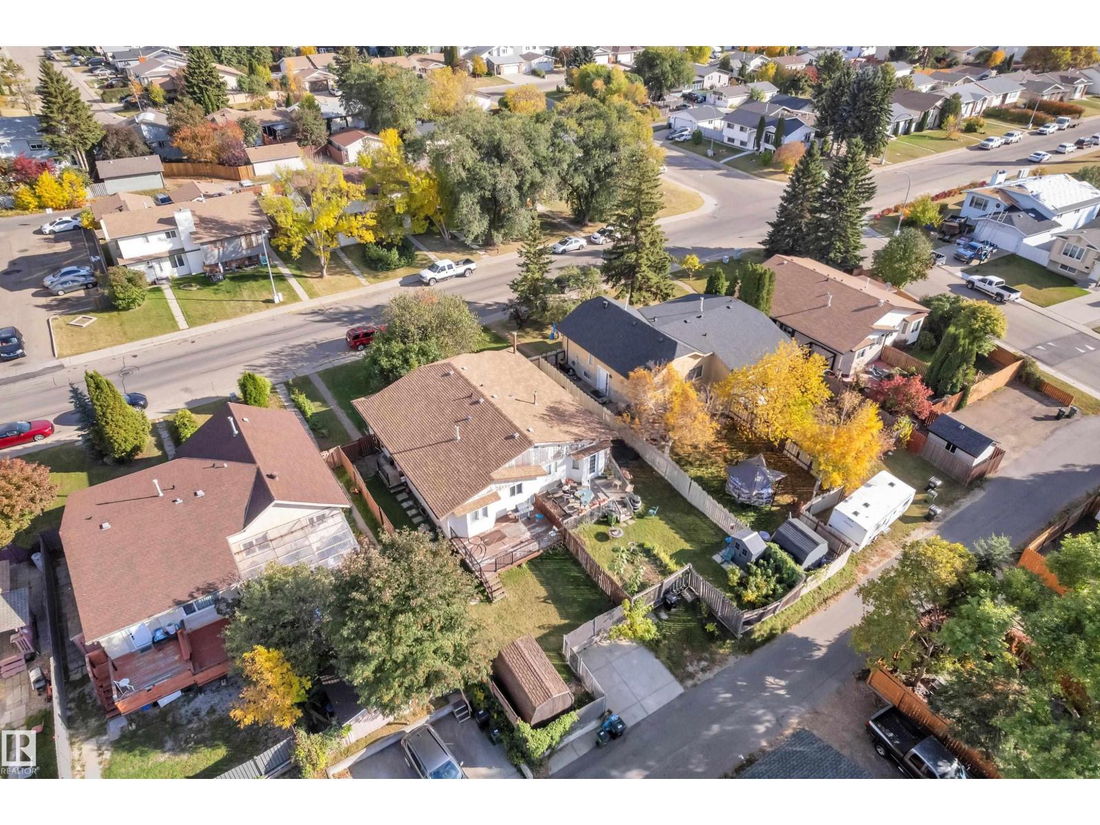 2114 38 St Nw Property Photo 26