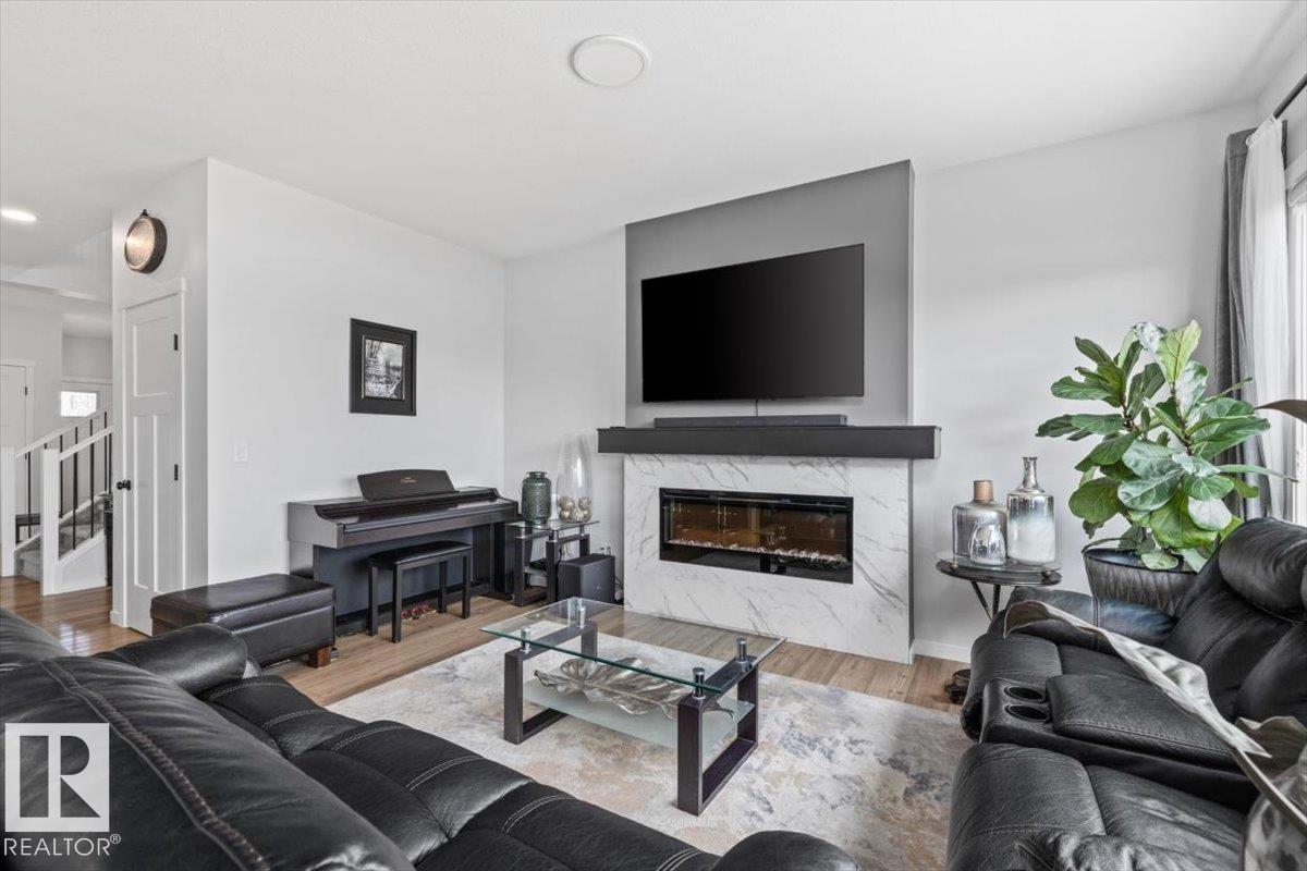 2635 200 St Nw Property Photo 18