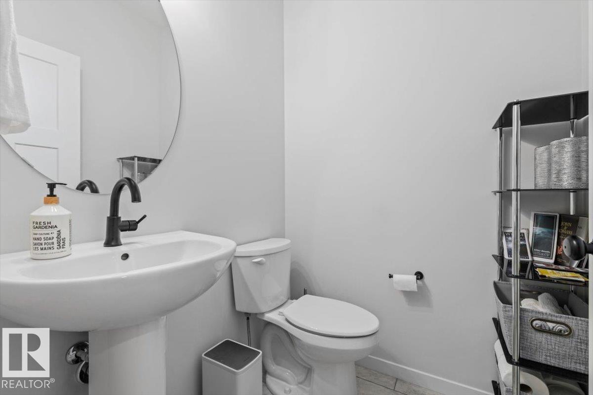 2635 200 St Nw Property Photo 22
