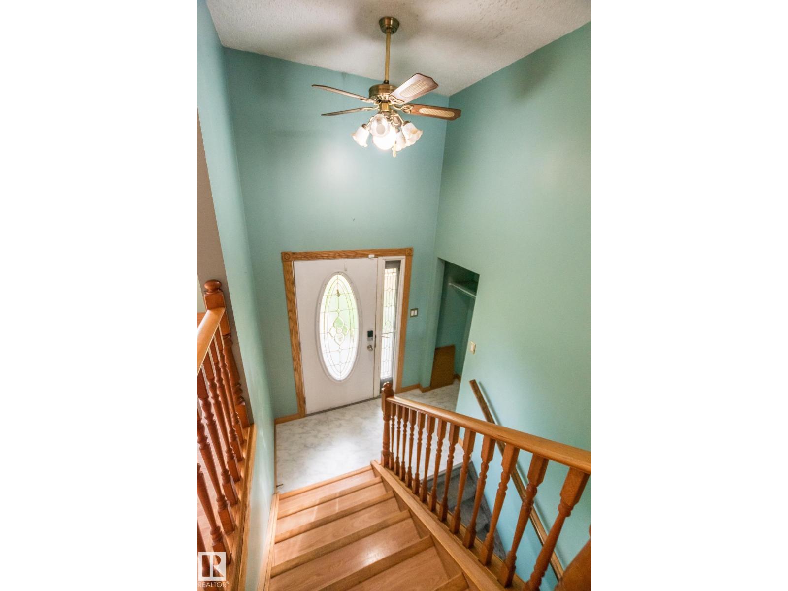 4524 41a St Property Photo 3