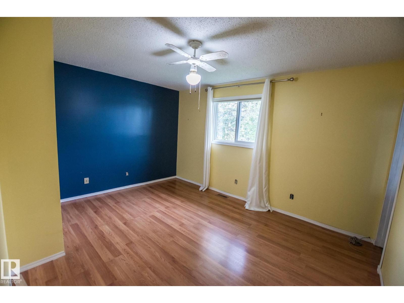 4524 41a St Property Photo 9