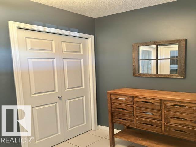 8323 Ellis Crescent Nw Property Photo 2