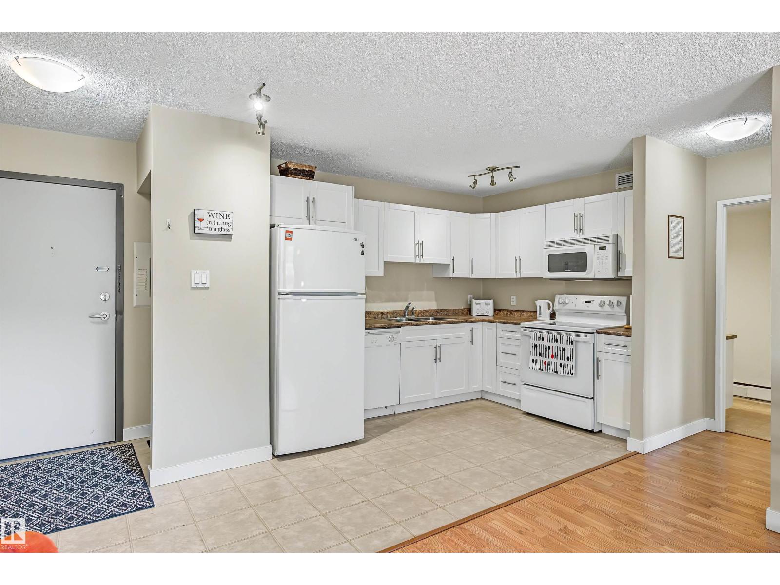 #309 9710 105 St Nw Property Photo 7