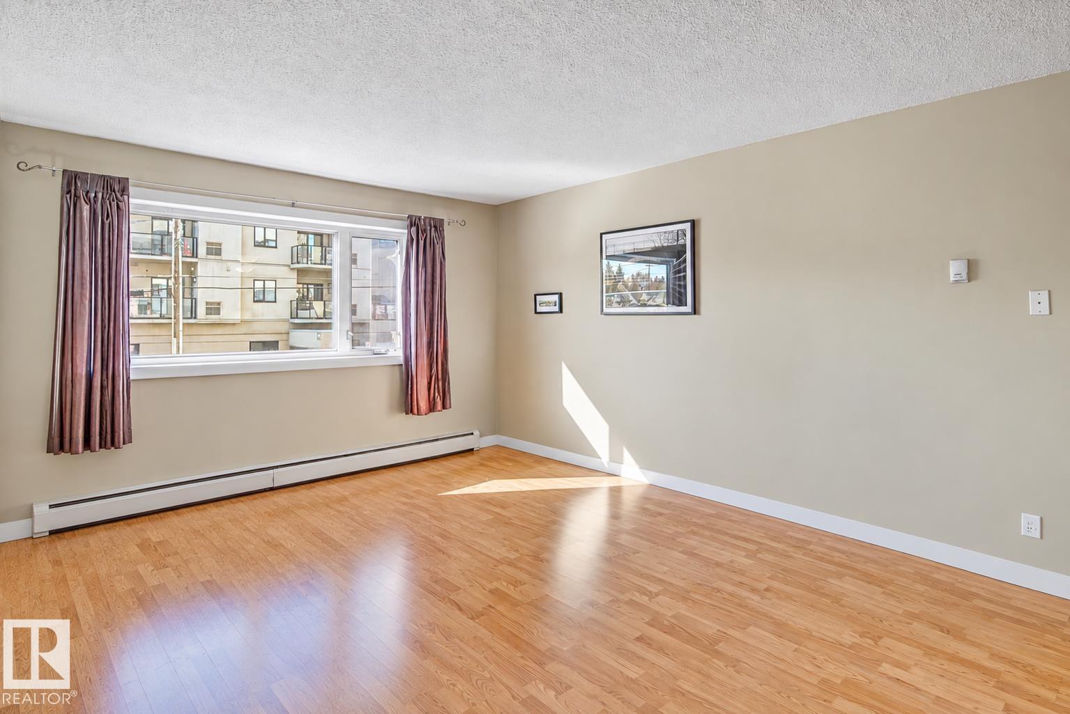 #309 9710 105 St Nw Property Photo 15