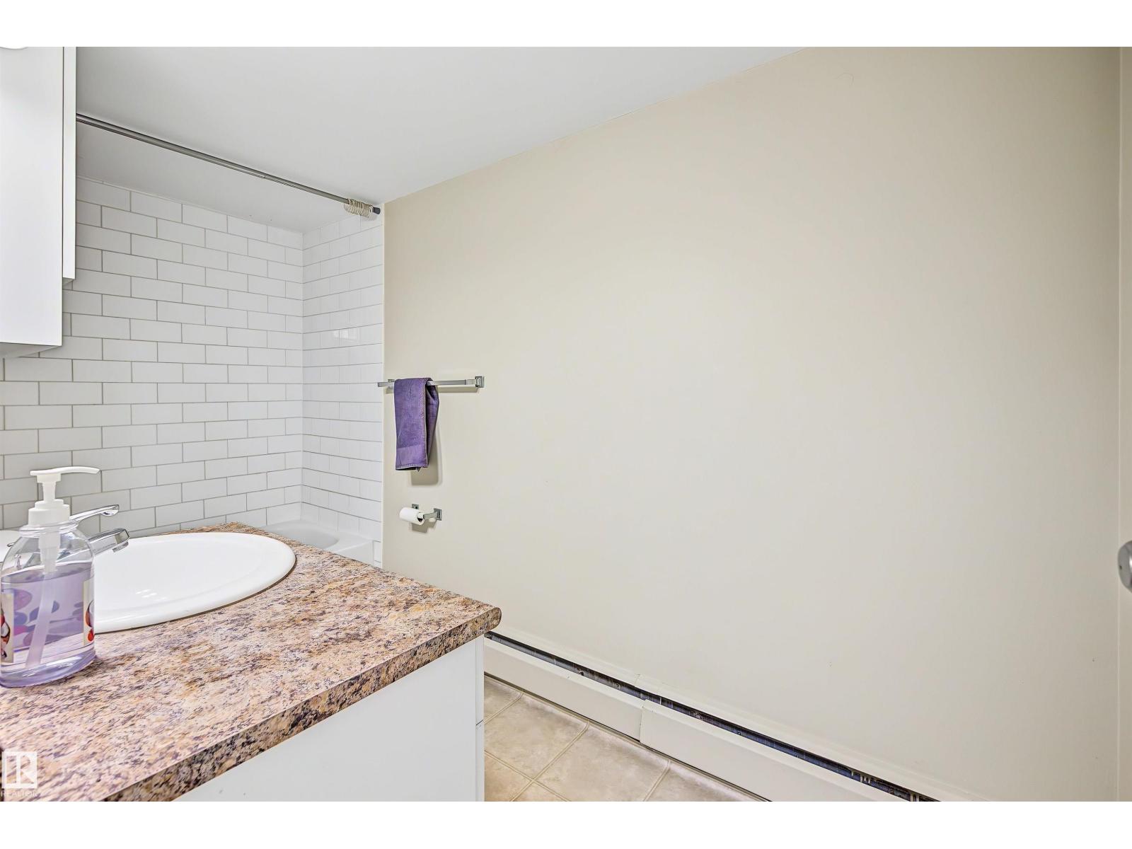 #309 9710 105 St Nw Property Photo 22
