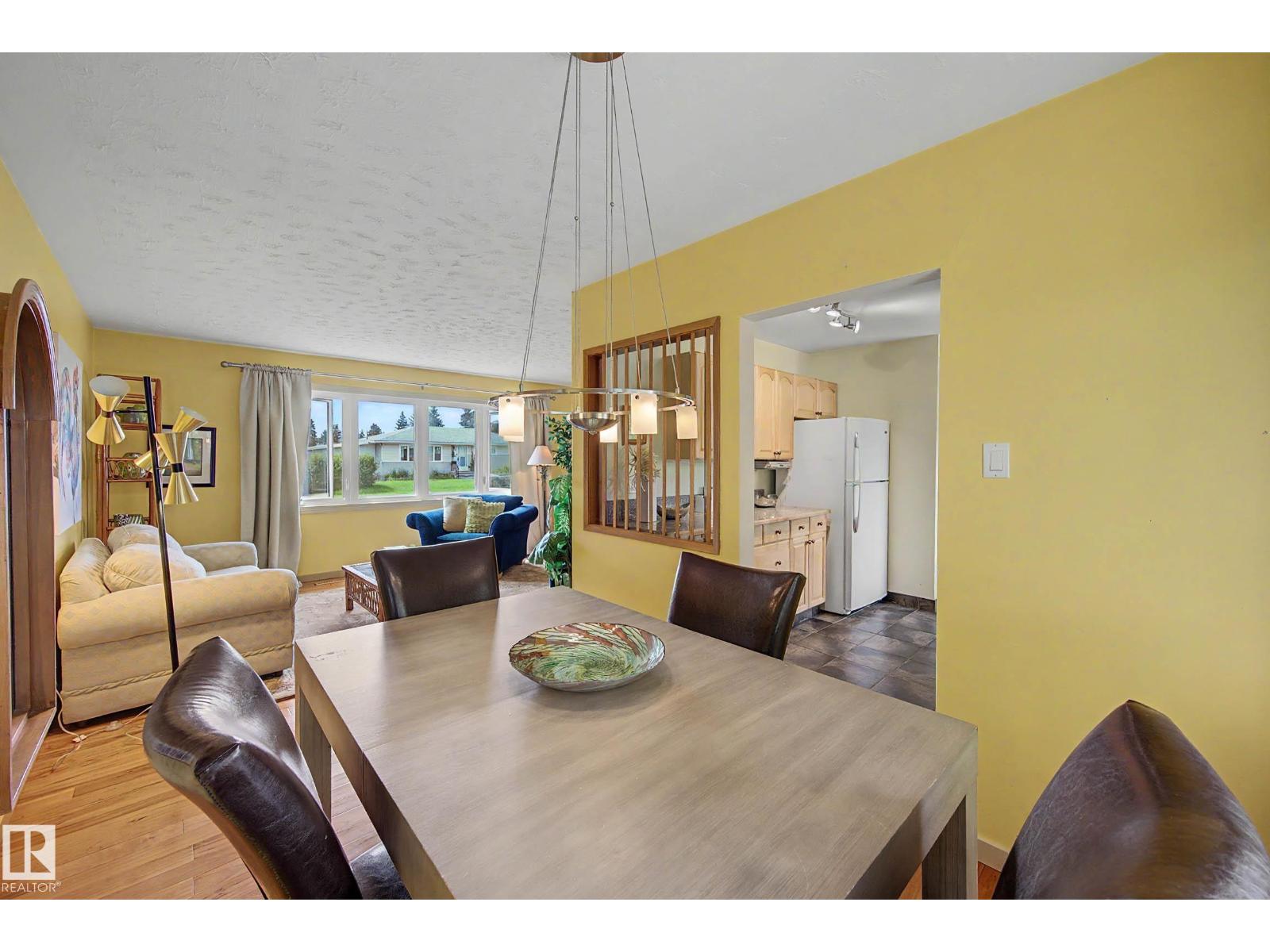9516 129a Av Nw Property Photo 12