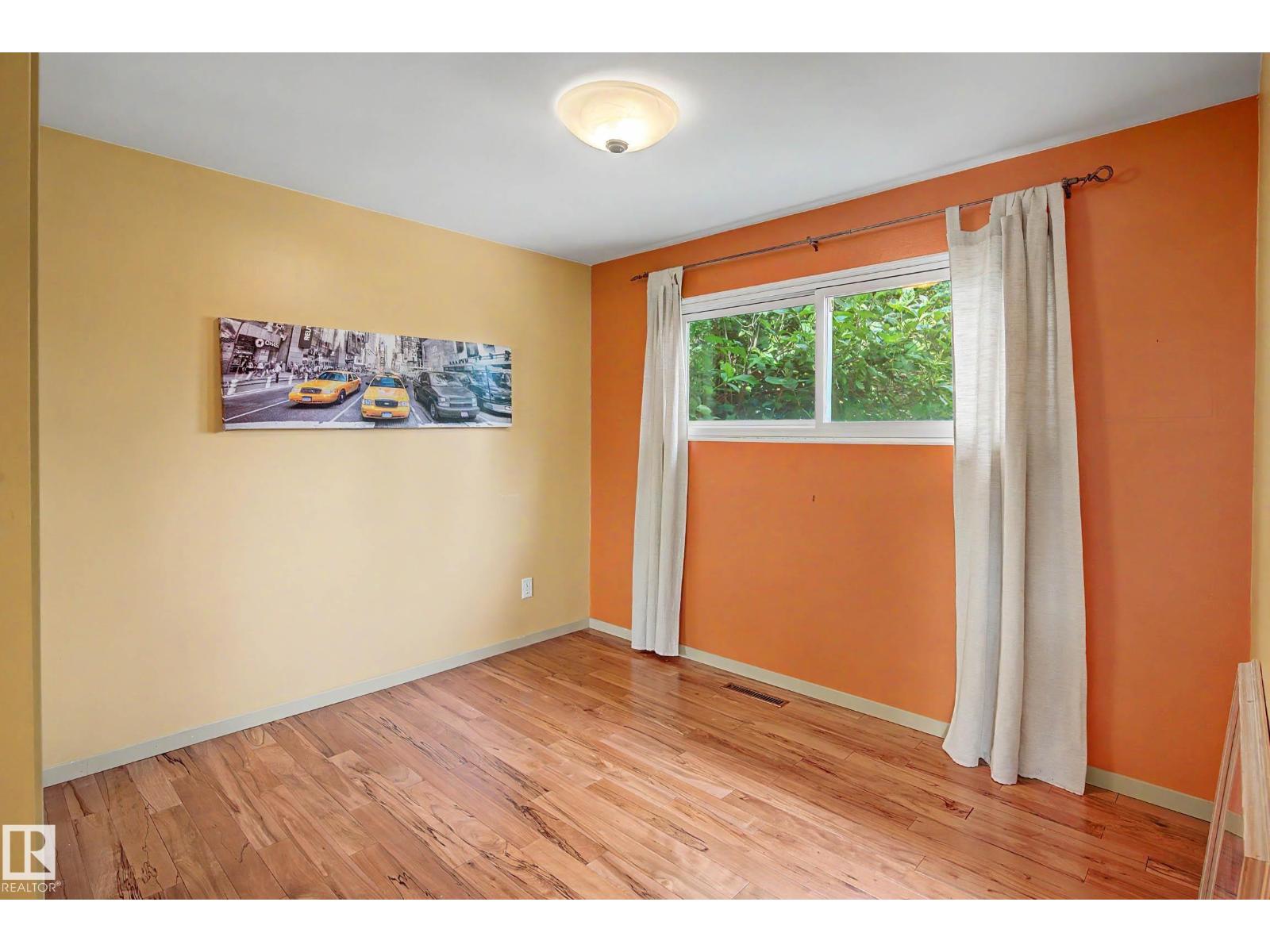 9516 129a Av Nw Property Photo 25