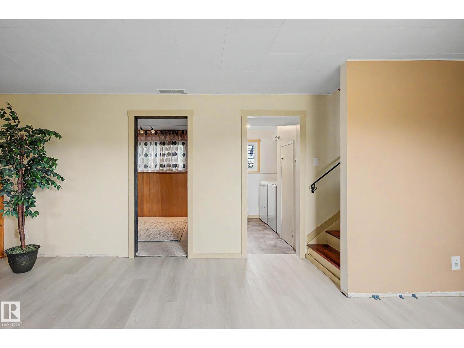 9516 129a Av Nw Property Photo 33