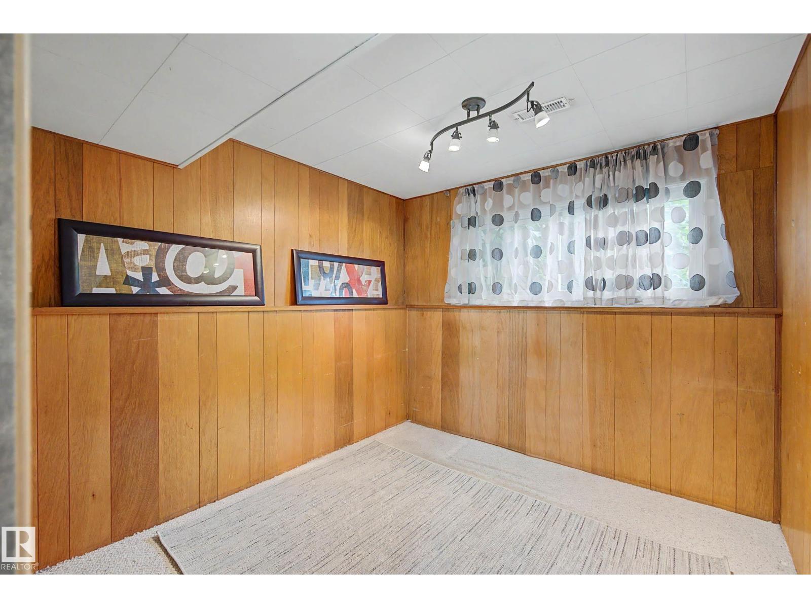 9516 129a Av Nw Property Photo 34