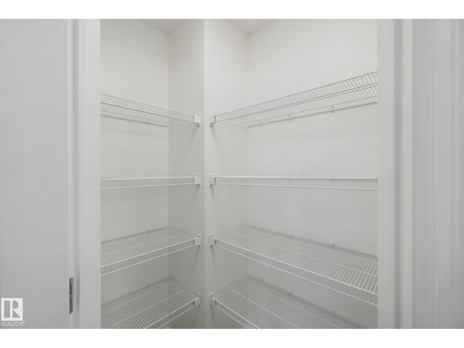 20420 56 Av Nw Property Photo 15