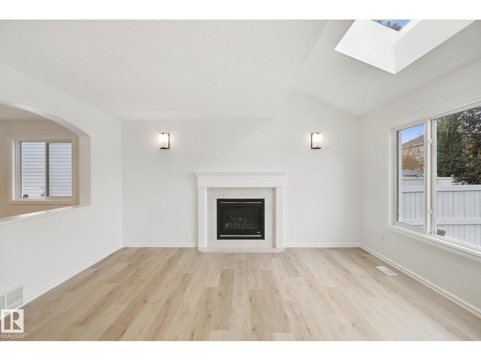 20420 56 Av Nw Property Photo 19