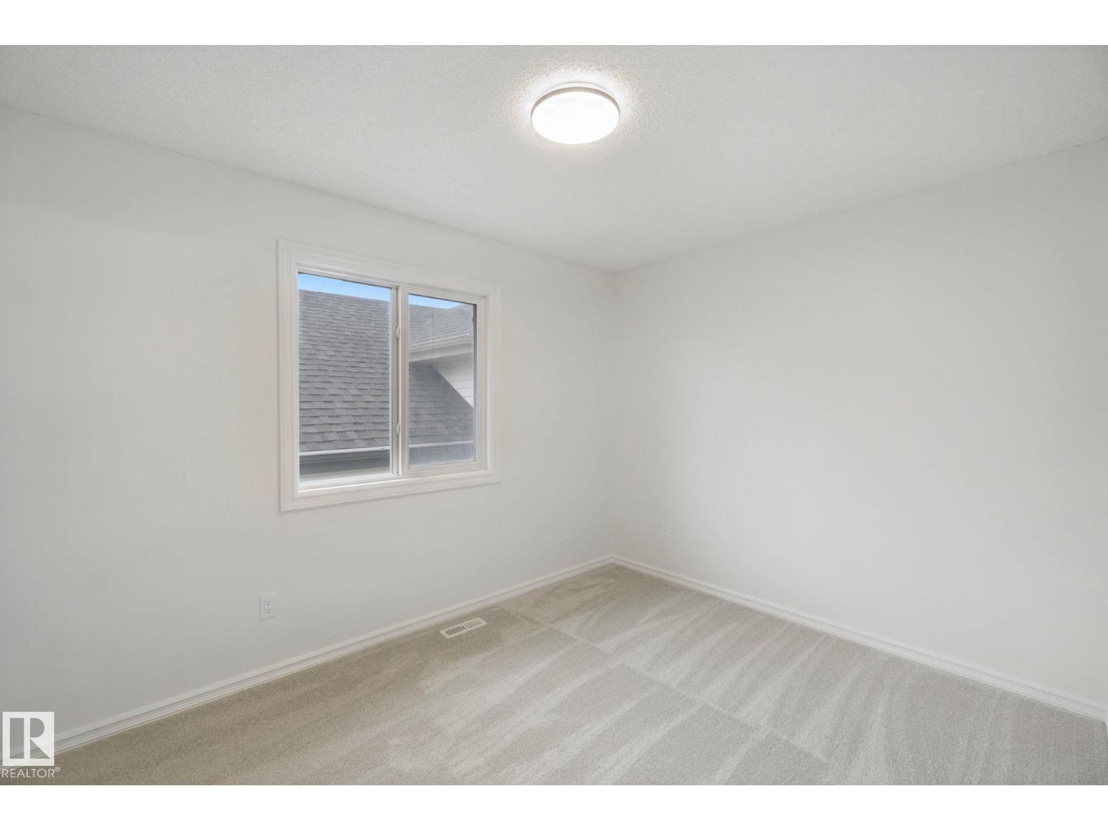 20420 56 Av Nw Property Photo 29