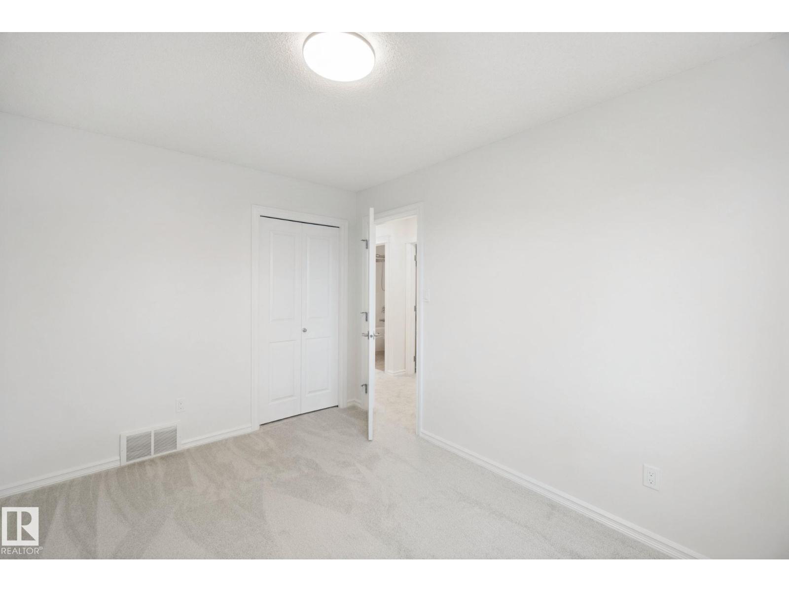20420 56 Av Nw Property Photo 33