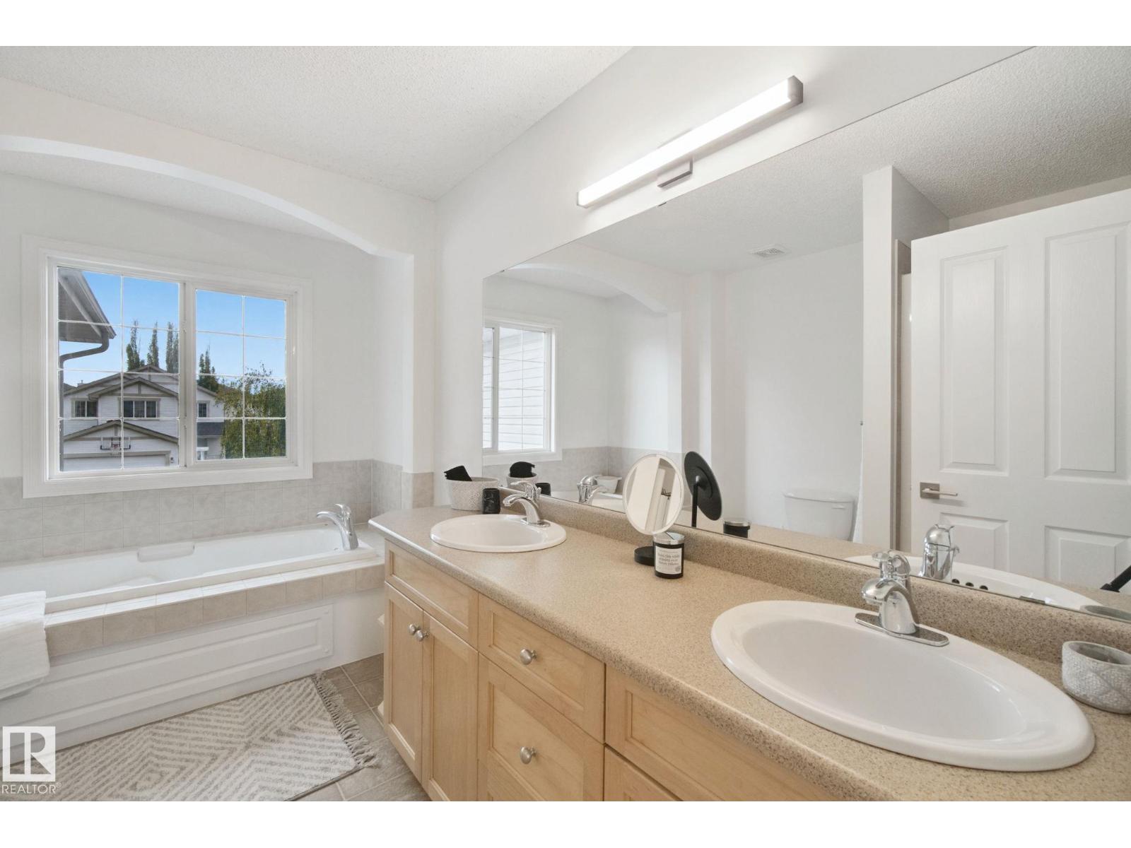 20420 56 Av Nw Property Photo 39