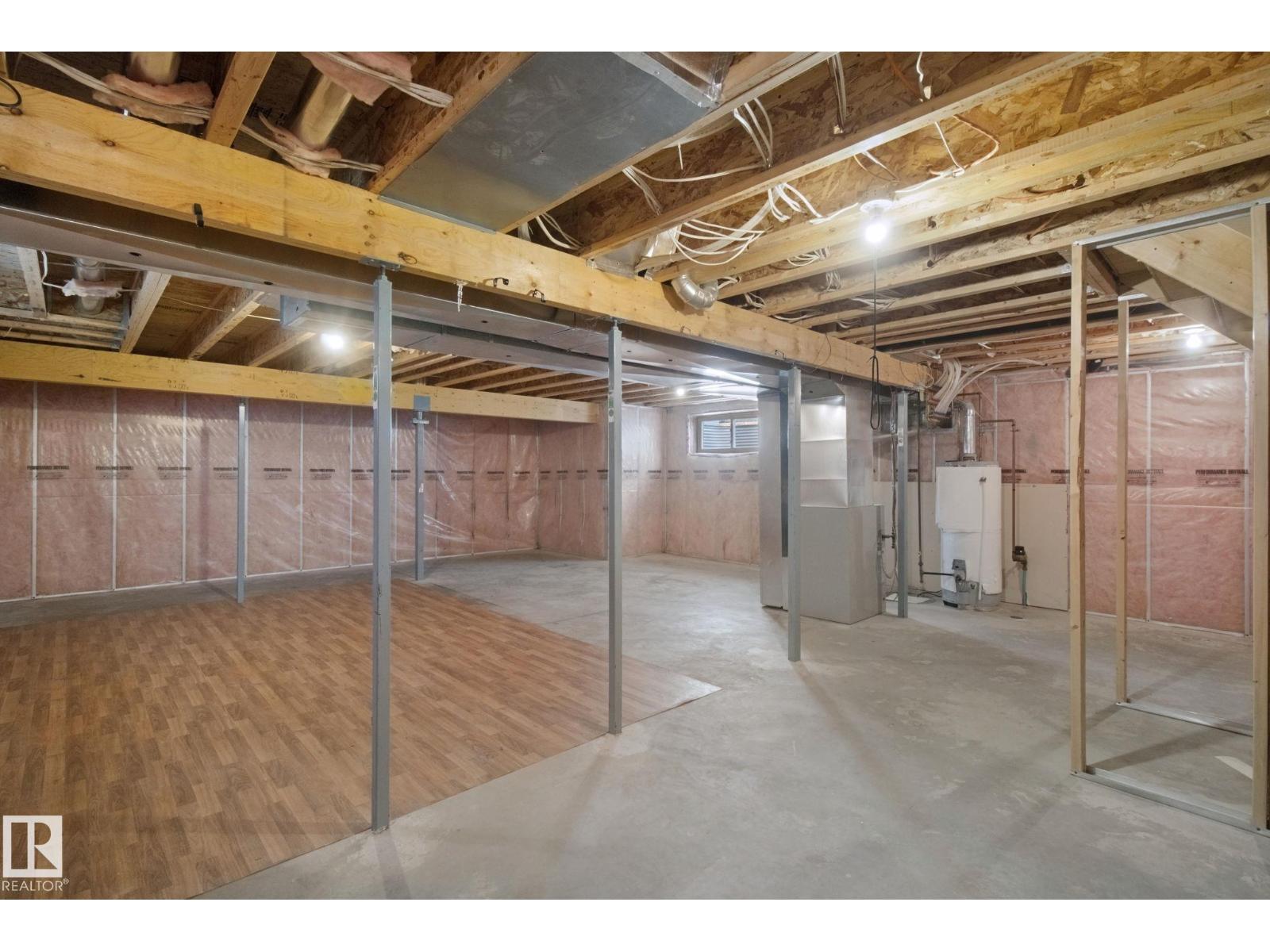 20420 56 Av Nw Property Photo 42