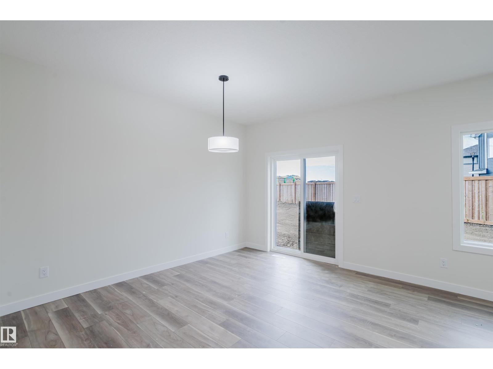 432 27 St Sw Property Photo 15