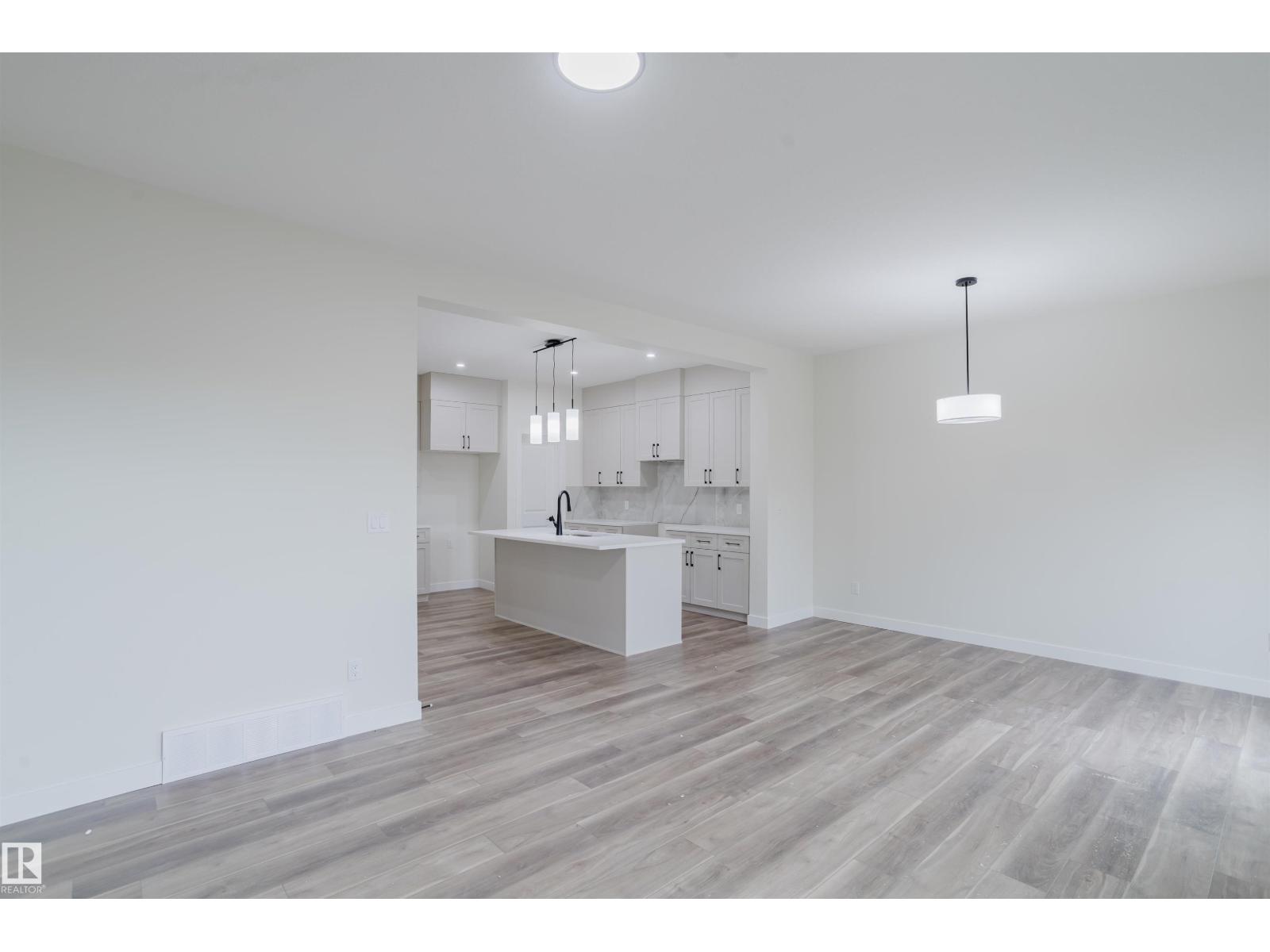 432 27 St Sw Property Photo 19